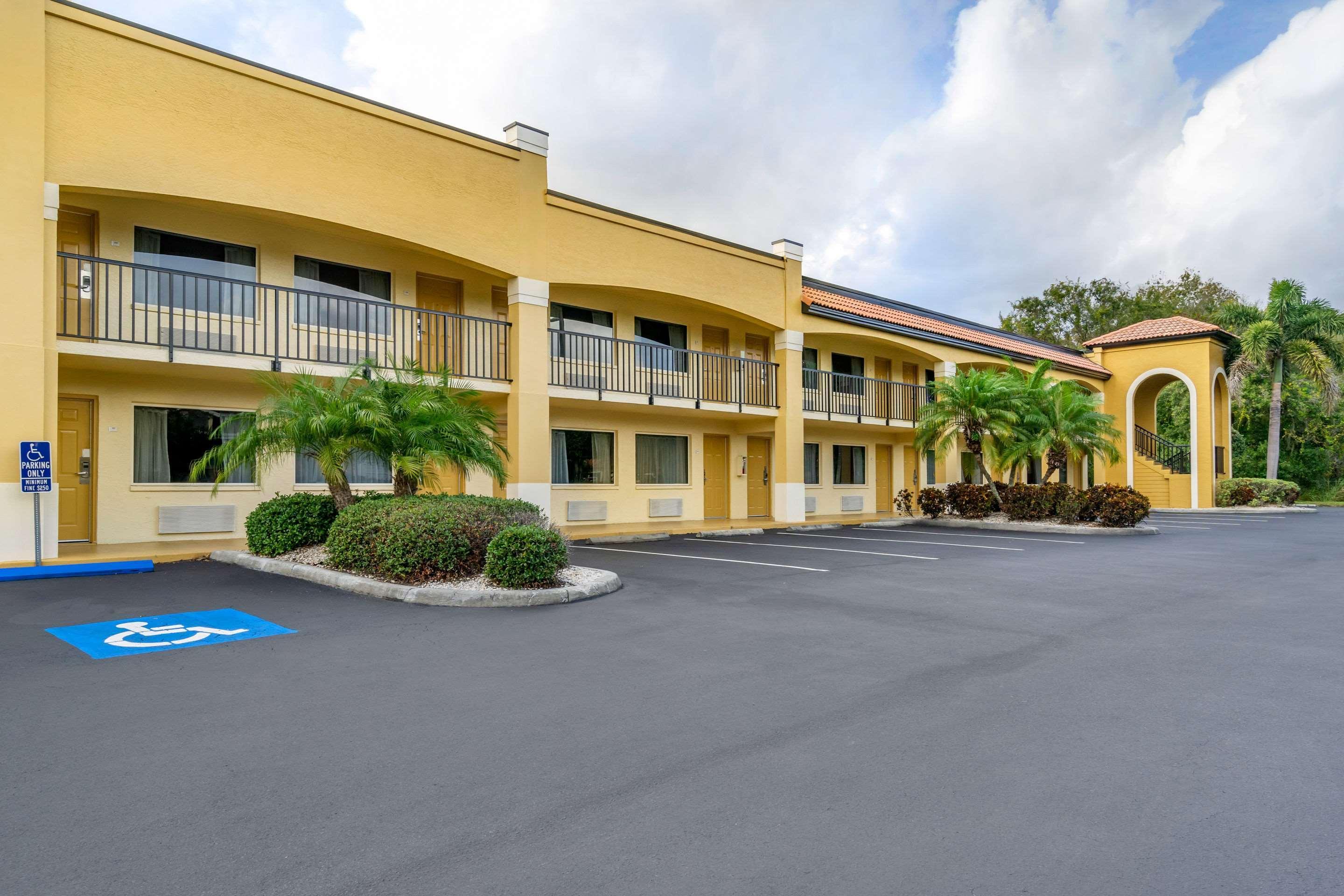 Comfort Inn Sun City Center - Ruskin - Tampa South Eksteriør bilde